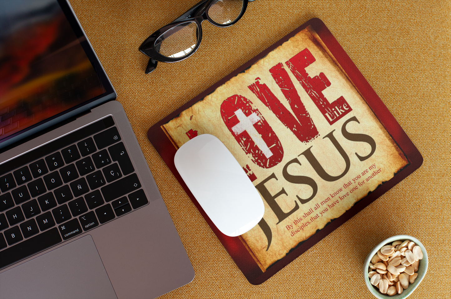 Love like Jesus - Mouse pad